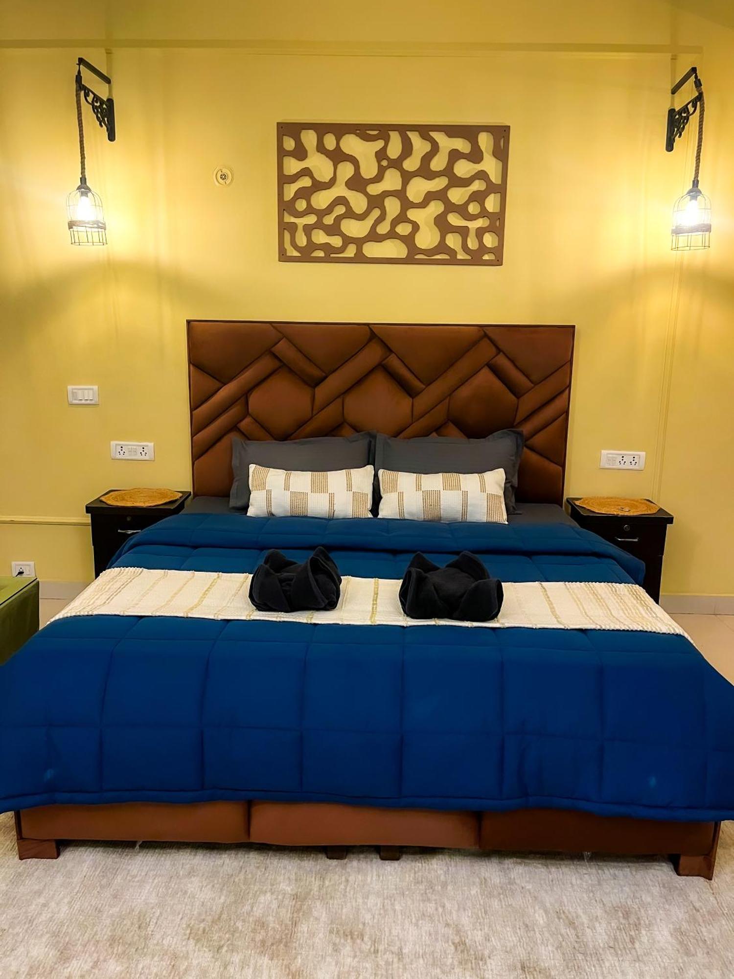 Atharva'S Homestay By Goaround Homes - Nehru Enclave Metro, South Delhi นิวเดลี ภายนอก รูปภาพ